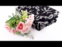 ギピールレースのレースのボーダー花の刺繍のレースのトリミング